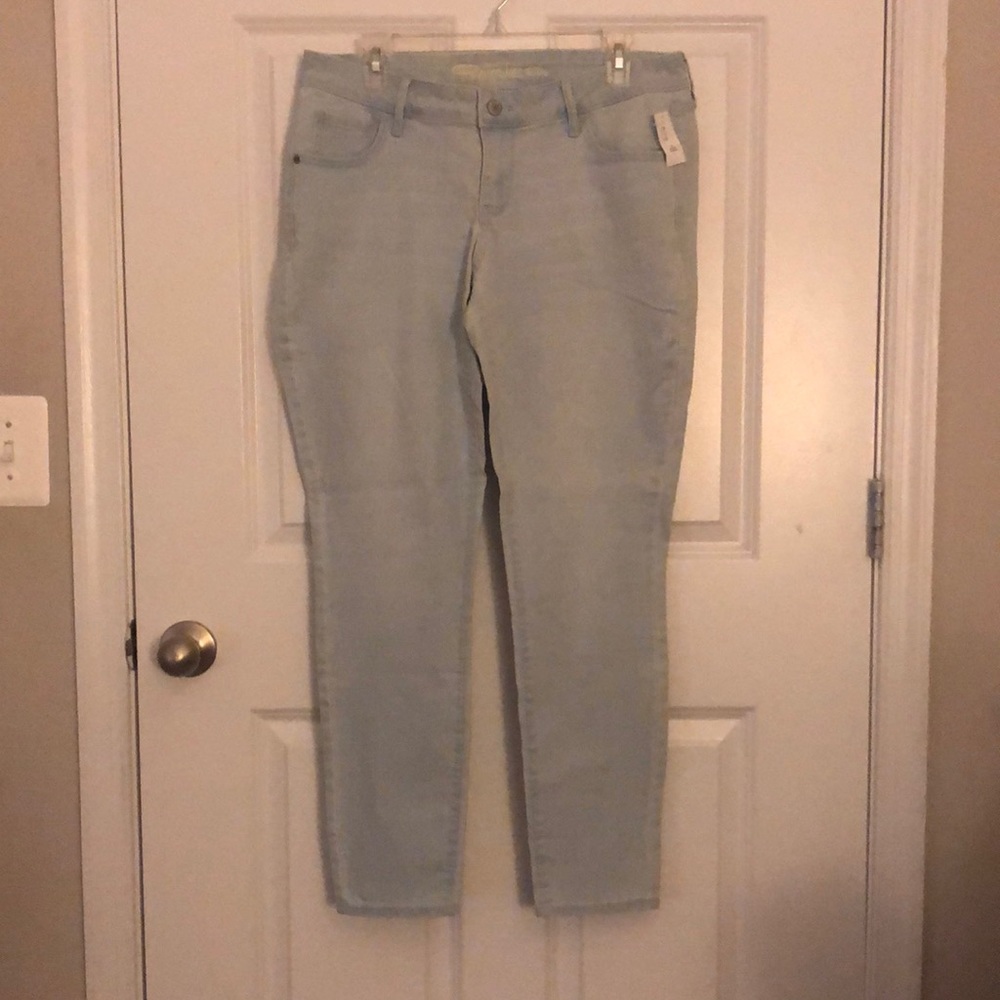 Old navy Rockstar denim jeans